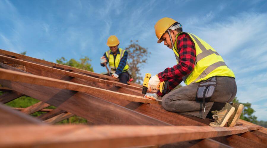 Professional Flat Roofing Installation services in Bentonia, MS